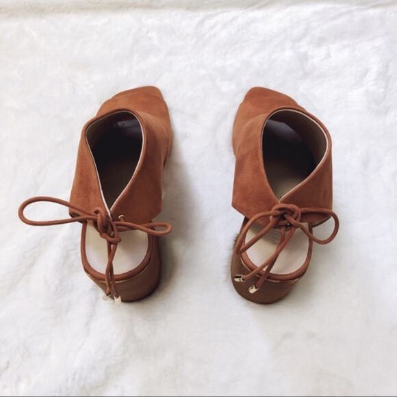 Kenneth Cole Katarina Tan Block Heel Open-Toe Sandals - Picture 3 of 7